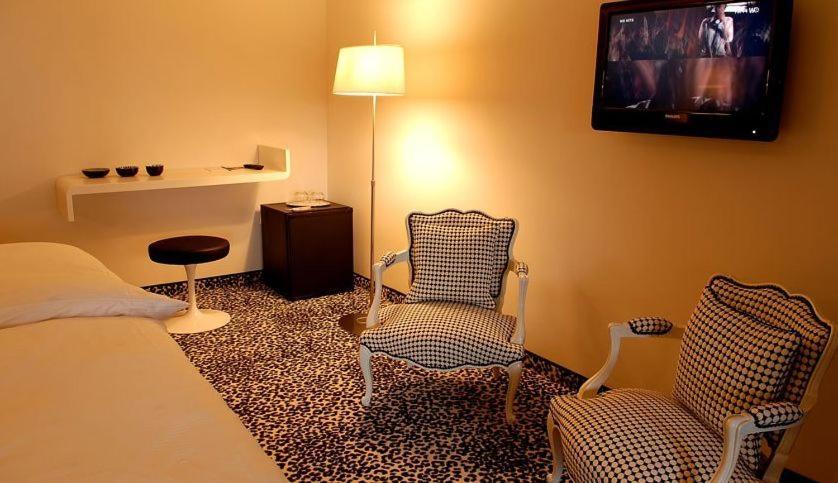 Hotel A La Ferme Osthouse Ruang foto